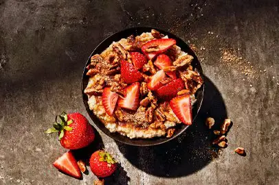 Panera Bread Breakfast Menu With Prices 2026 14 Steel Cut Oatmeal with Strawberries & Pecans